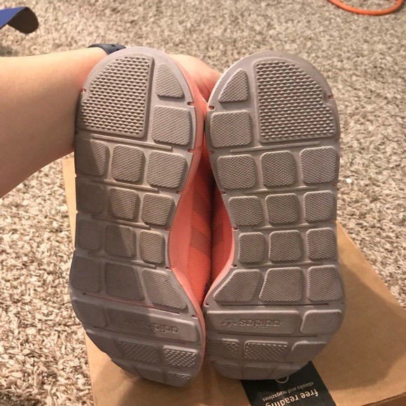 Custom adidas - Picture 4 of 4